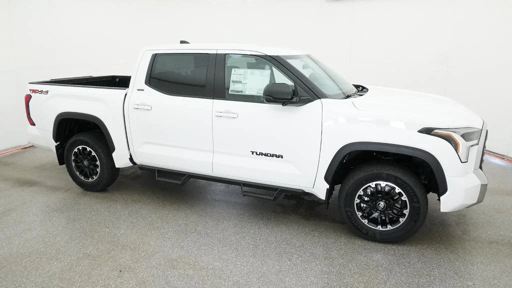 New 2026 Ice Cap Toyota SR5 image 12