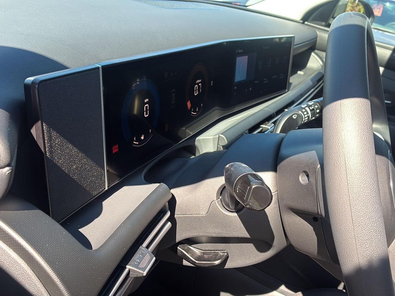 New 2026 Shimmering Silver Hyundai SE AWD image 34