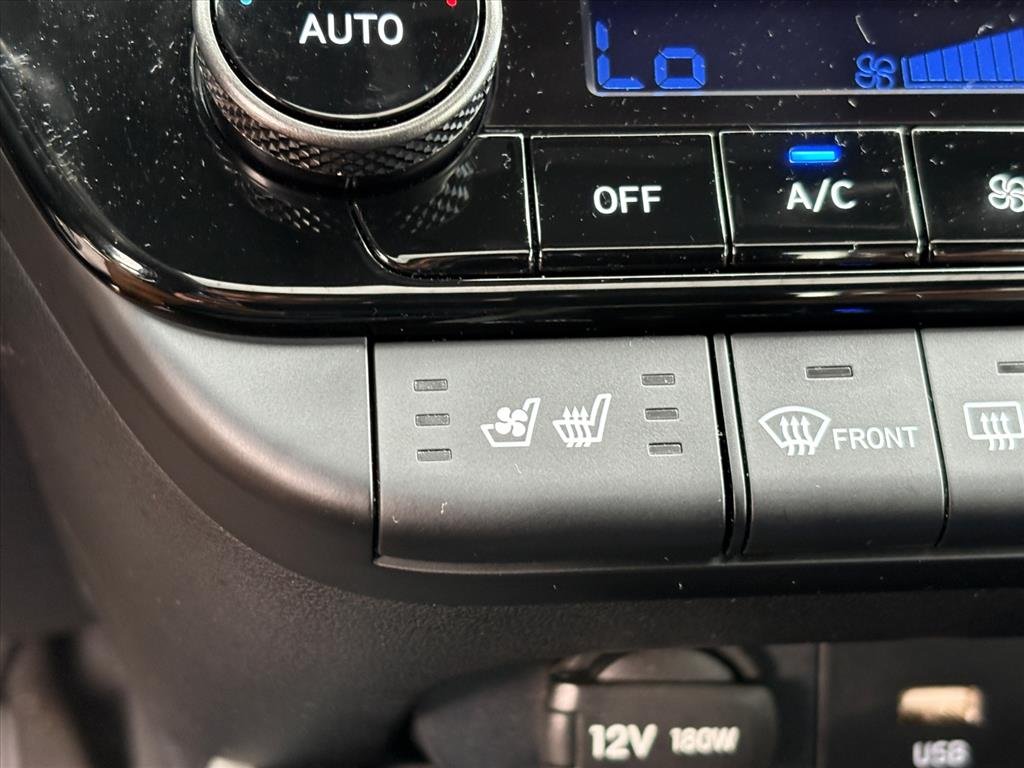 Certified Used 2025 Abyss Black Pearl Hyundai Limited image 14
