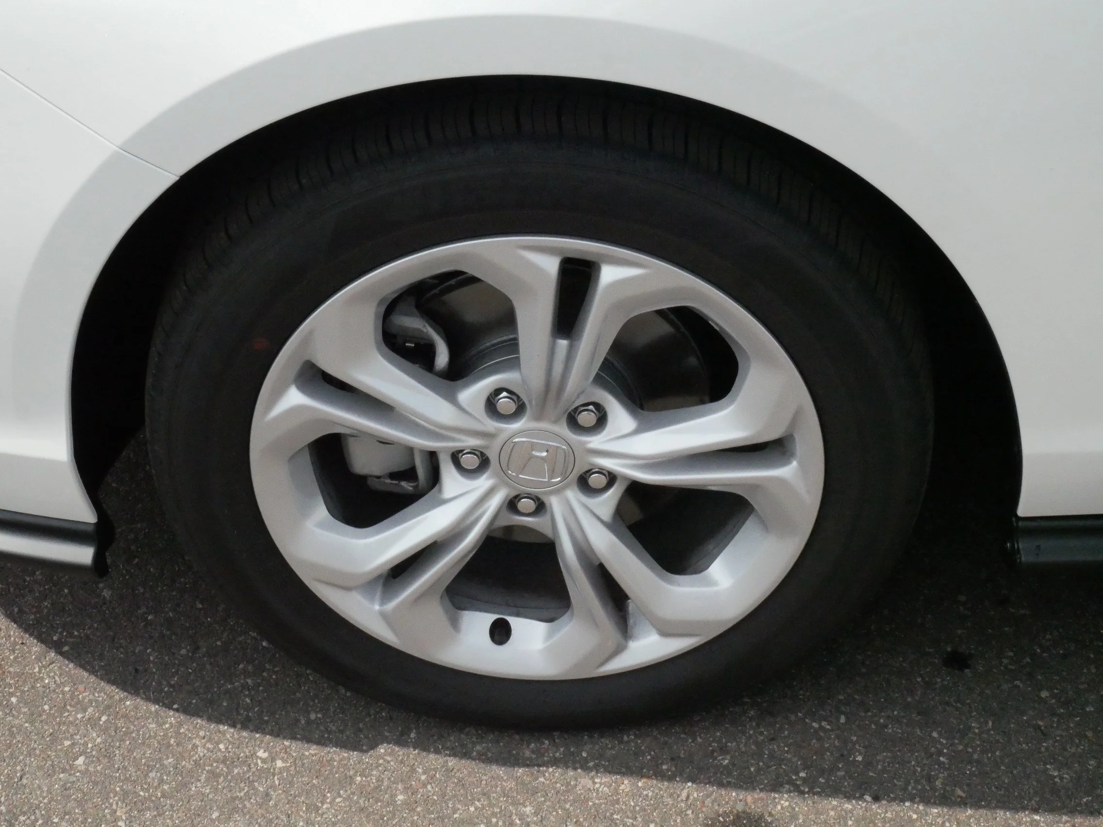 2026 Honda Accord LX - Photo 15