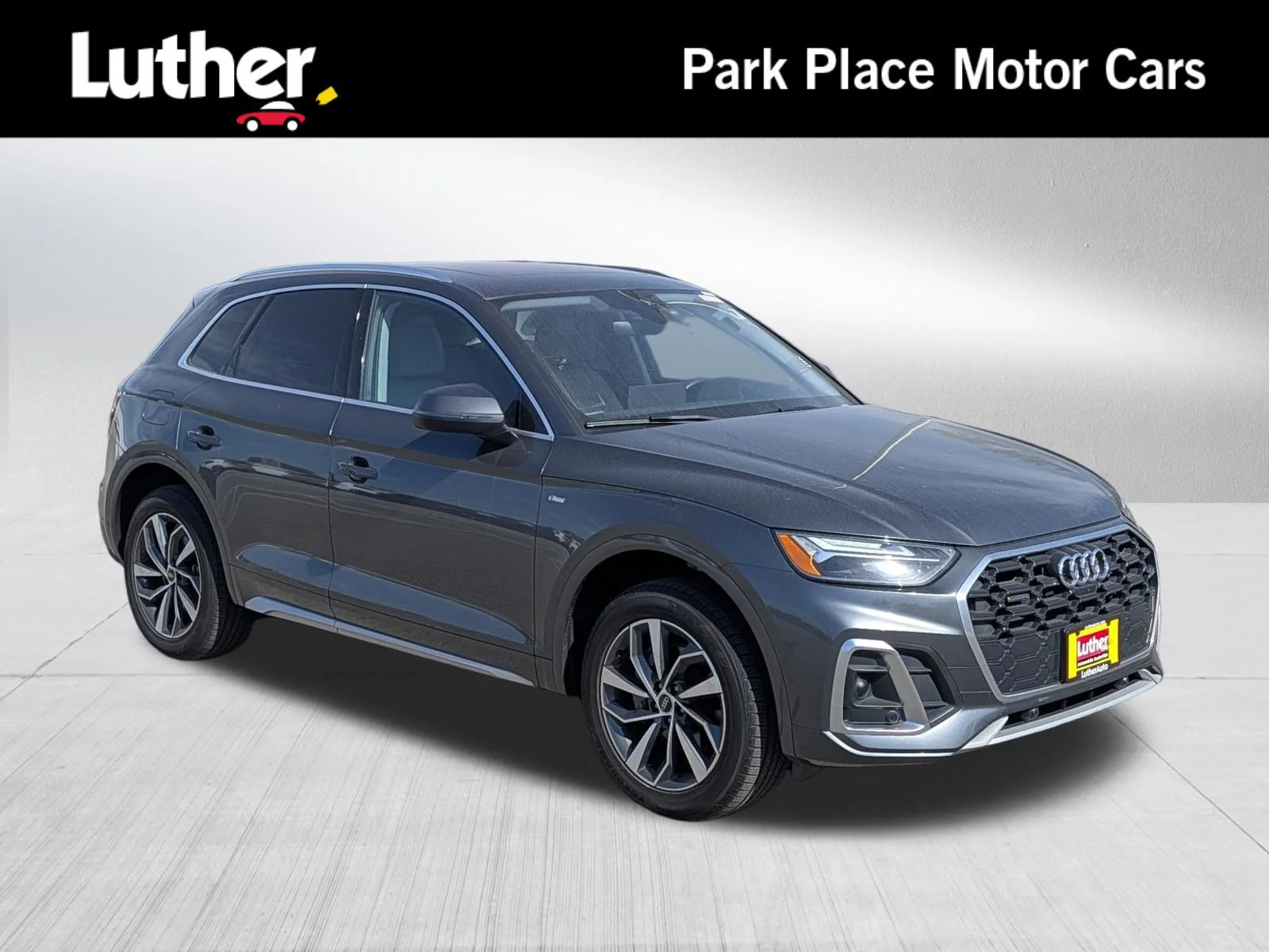 2023 Audi Q5 Premium Plus