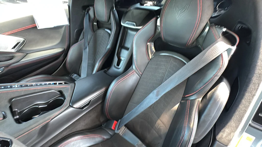 Used 2022 Gray Metallic Chevrolet Stingray image 22