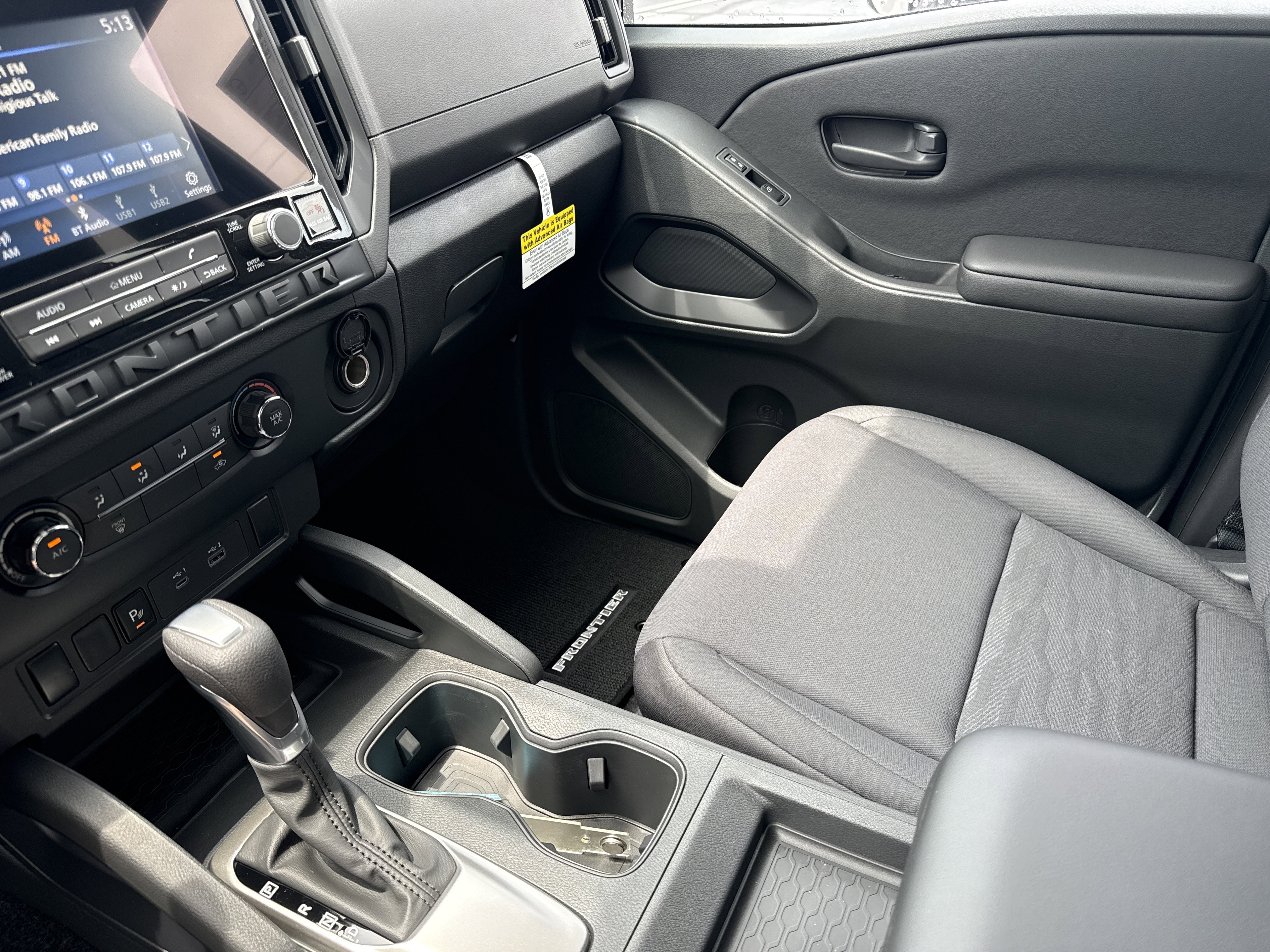 New 2026 Glacier White Nissan Crew Cab S image 16