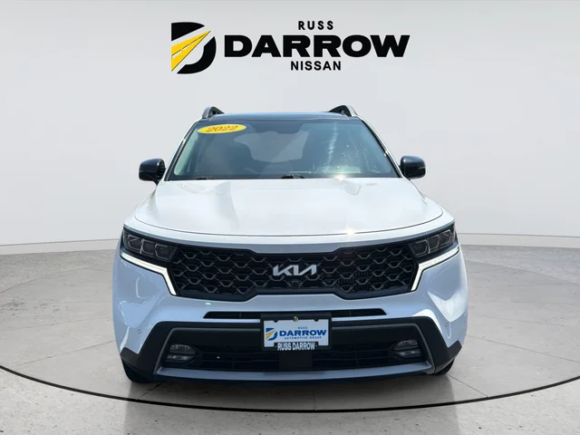 Used 2022 White Kia X-Line SX Prestige image 8