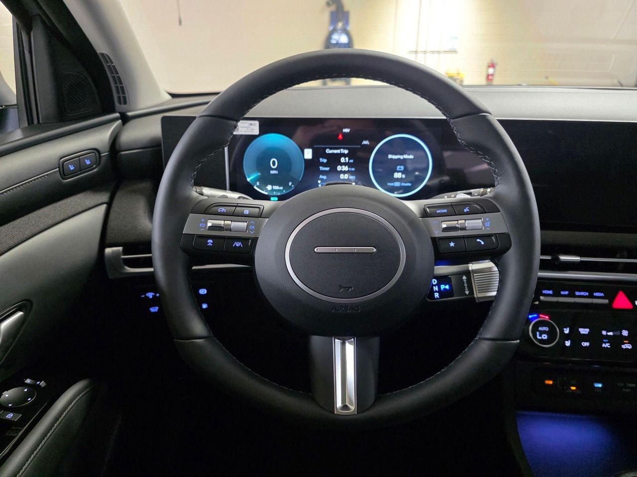 New 2026 Shimmering Silver Hyundai Limited image 30