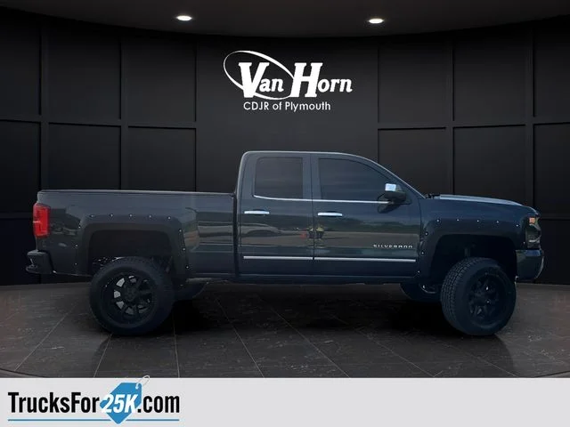 Used 2017 Graphite Metallic Chevrolet LTZ image 10