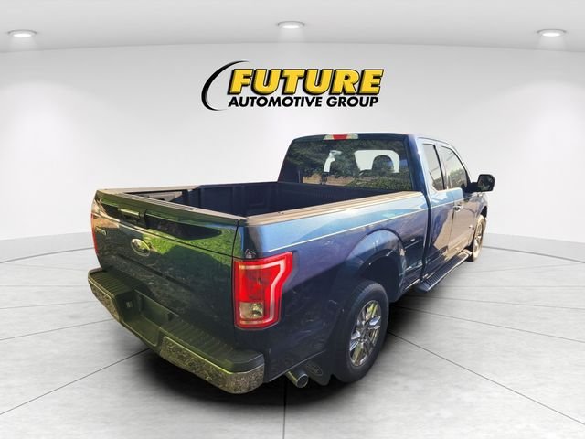 Used 2016 Blue Ford XLT image 3