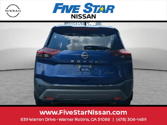 Used 2022 Blue Nissan SV image 4