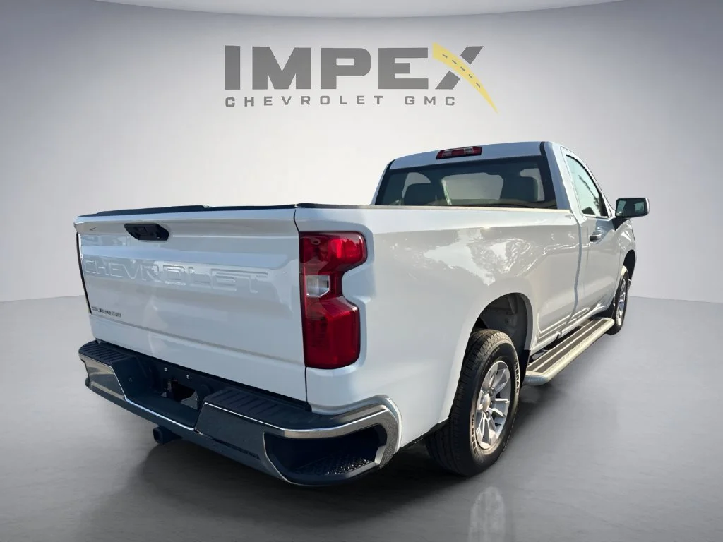 Used 2025 Summit White Chevrolet WT image 5