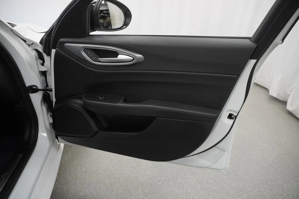 Used 2024 White Alfa Romeo Ti image 48