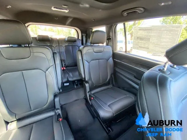 New 2026 Fathom Blue Pearlcoat Jeep Limited image 27