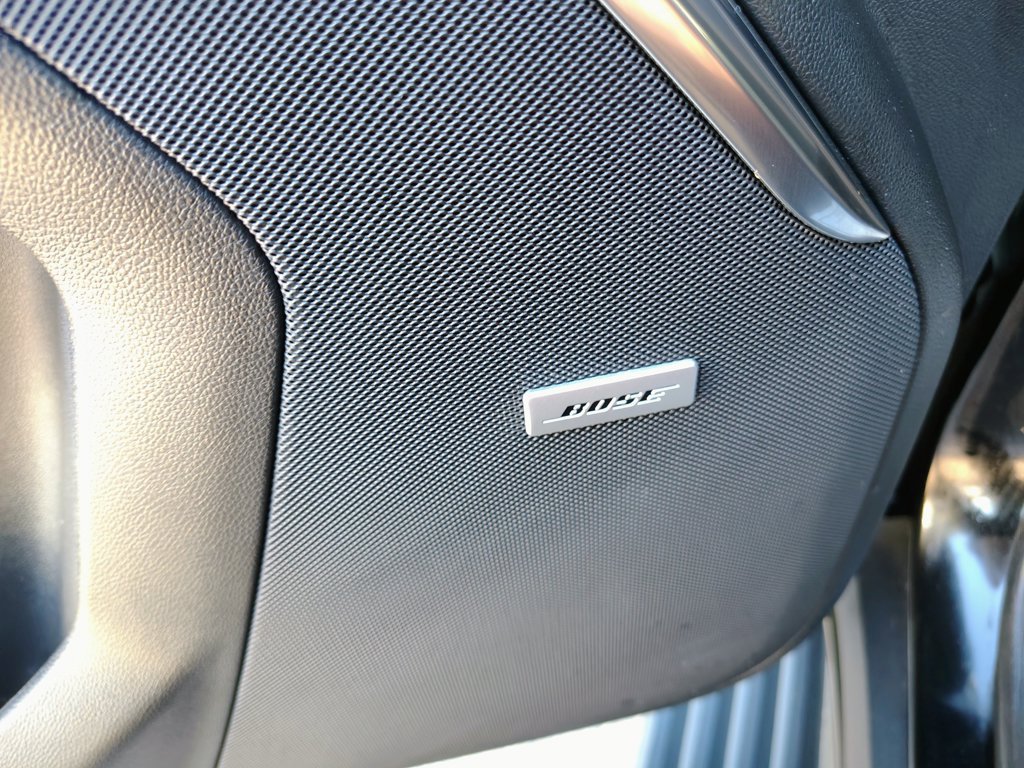 Used 2024 Onyx Black GMC Denali image 25
