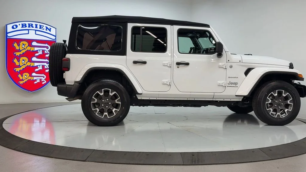 Used 2024 Bright White Clearcoat Jeep Sahara image 4