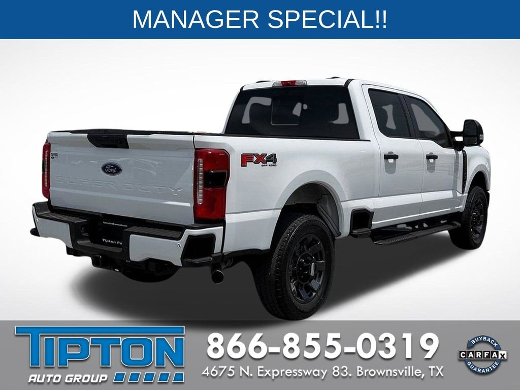 Used 2025 White Ford XL image 5