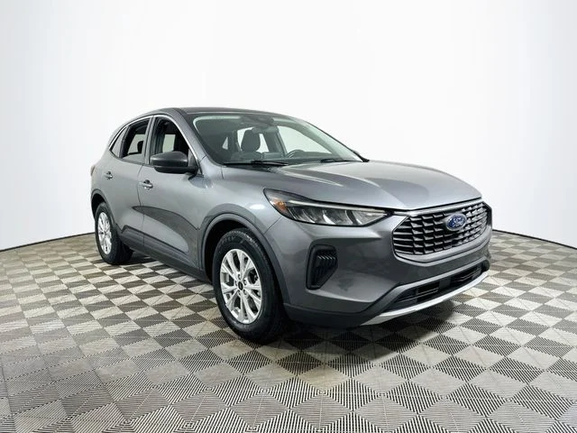 Certified Pre-Owned 2023 Ford Escape Active