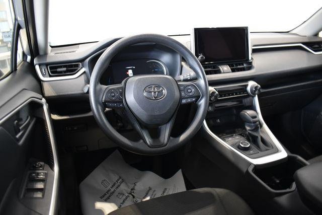 Certified Used 2025 SILVER SKY METALLIC Toyota  image 15