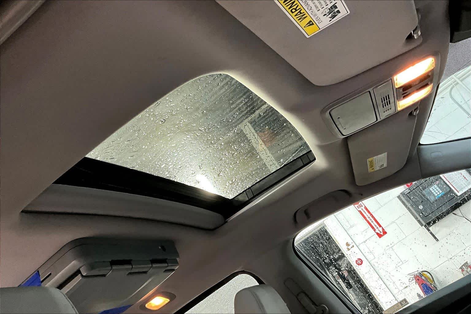 Used 2018 Modern Steel Metallic Honda EX-L image 13