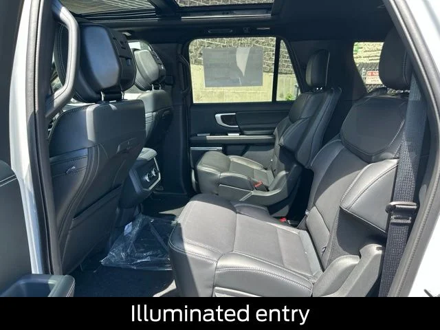 New 2026 Space Silver Metallic Ford MAX Platinum® image 41
