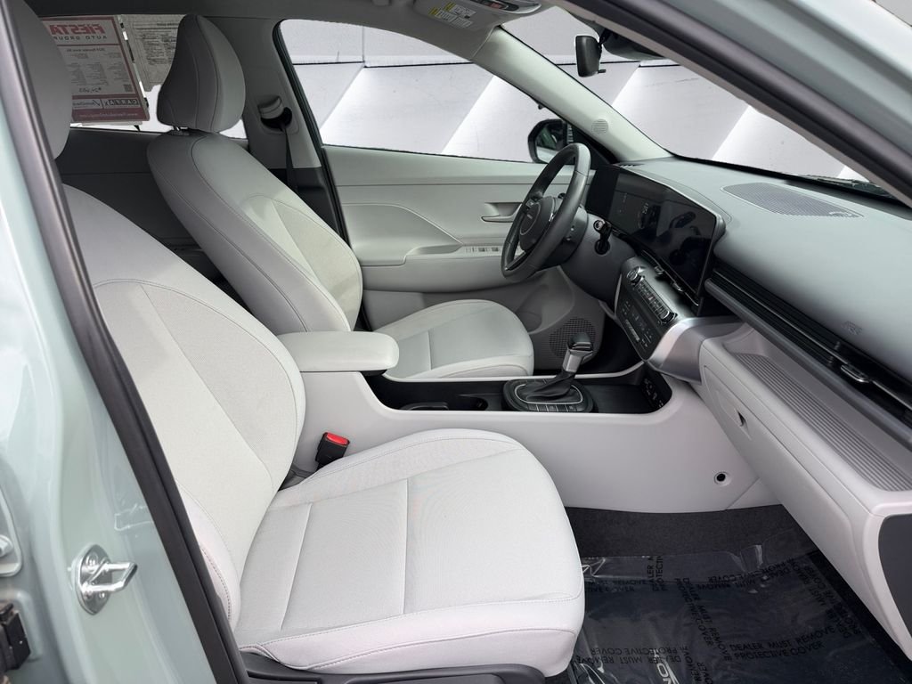 Used 2024 Green Hyundai SEL image 13