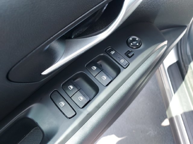 Used 2024 Silver Hyundai SEL image 11