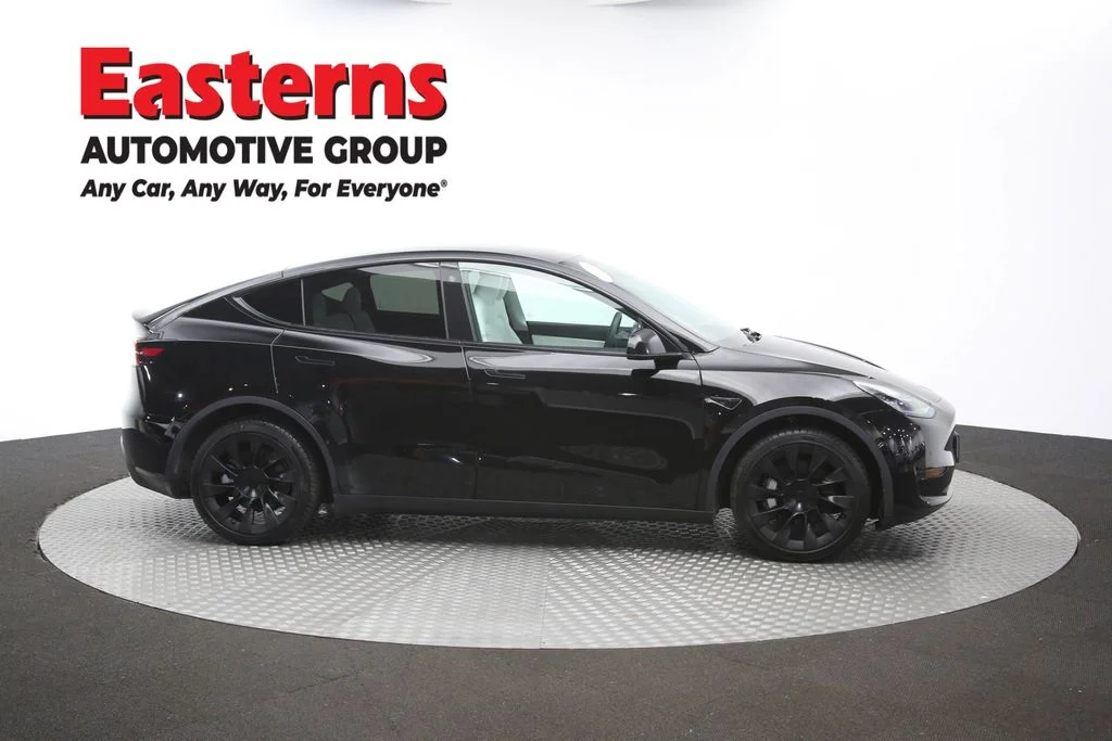 Used 2021 Black Tesla Long Range image 40