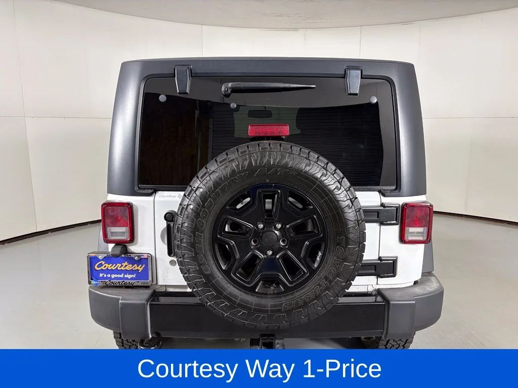 Used 2017 White Jeep Sport image 9