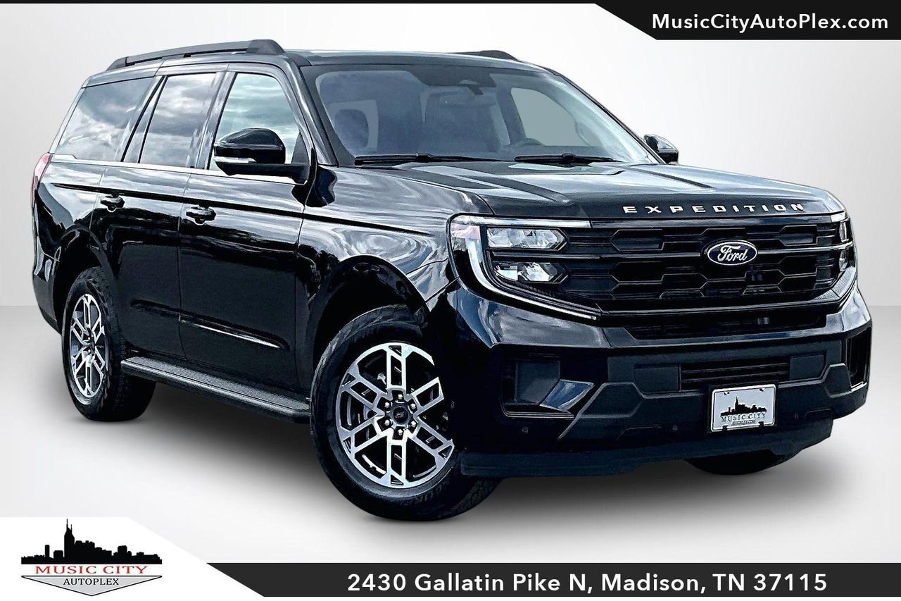 2025 Ford Expedition Active 4x4's photo