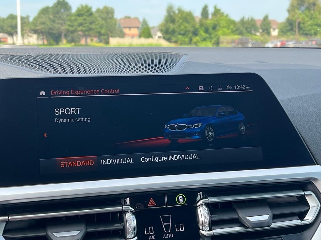 Used 2021 Phytonic Blue Metallic BMW 330i xDrive image 38