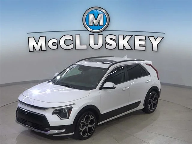 2023 Kia Niro EX Touring - Photo 18