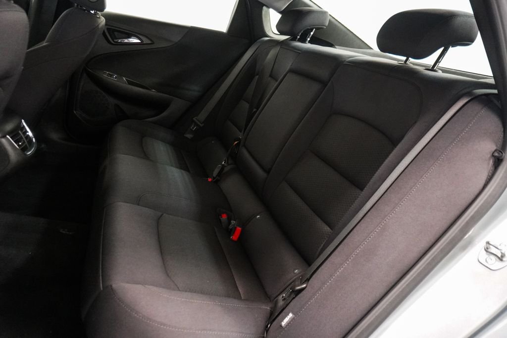 Used 2025 Gray Chevrolet LT image 7
