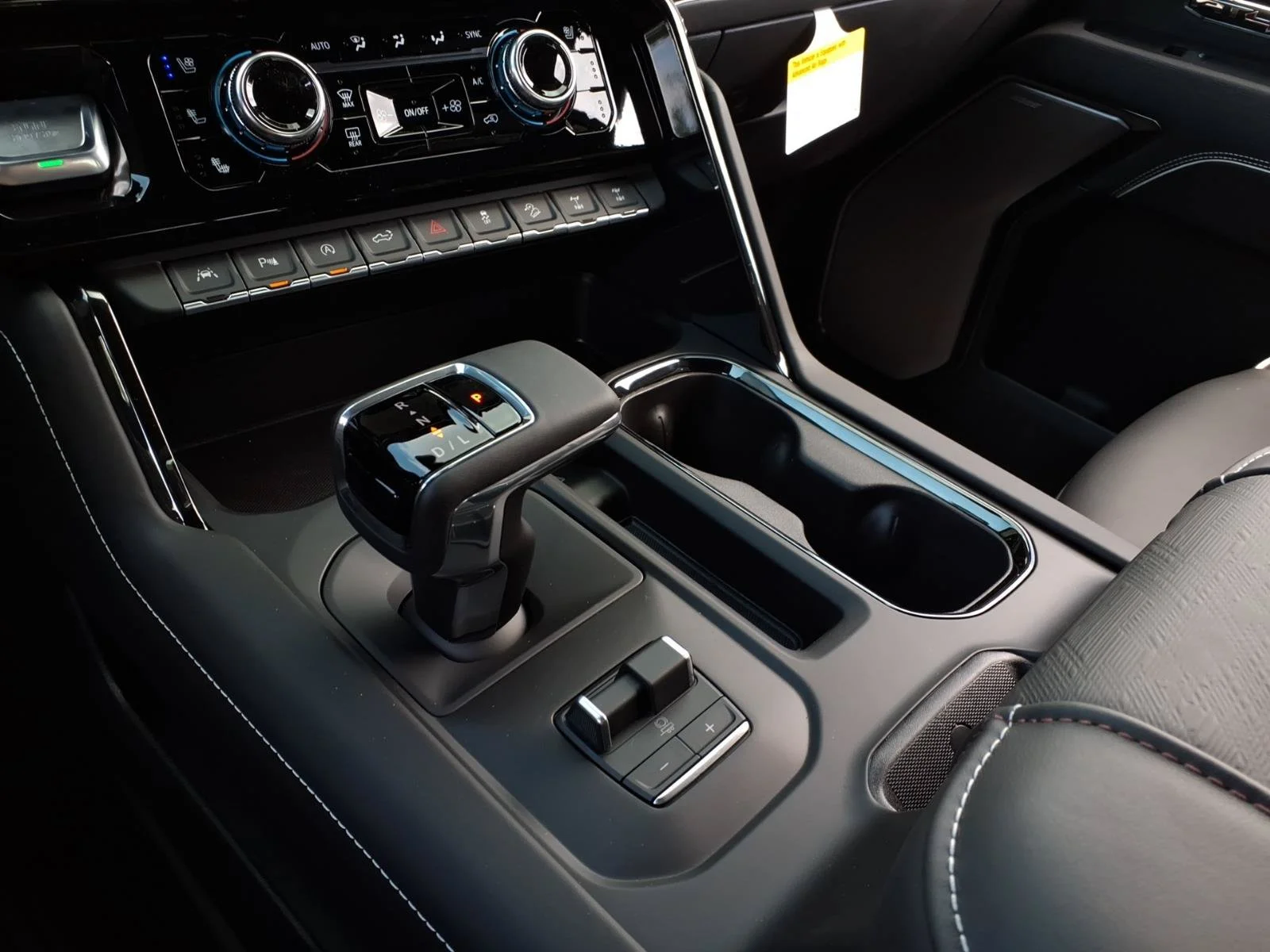 2026 GMC Sierra 1500 AT4X - Photo 18