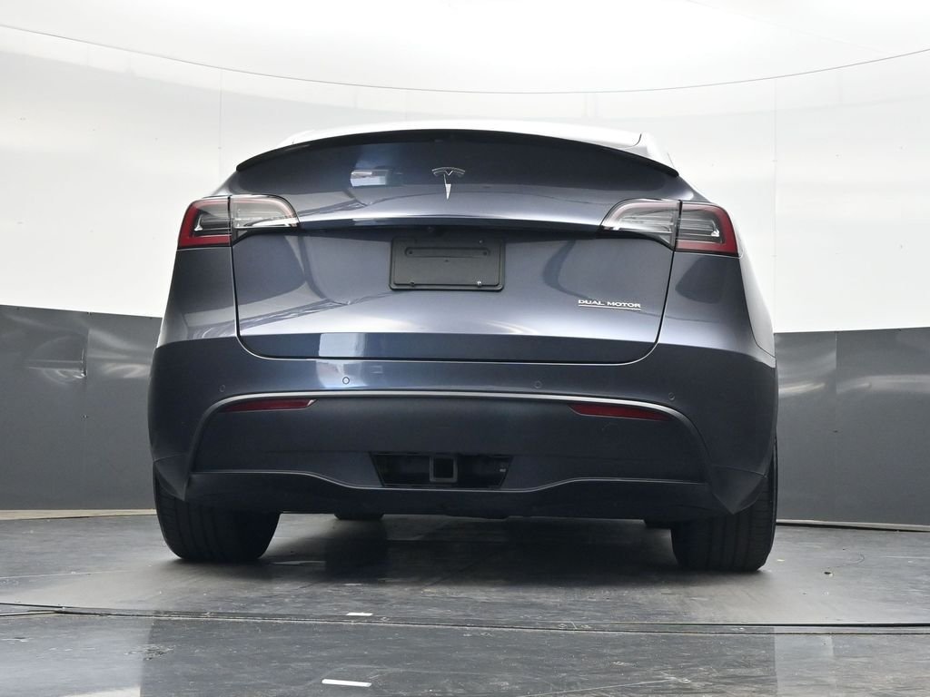 Used 2020  Tesla Performance image 40
