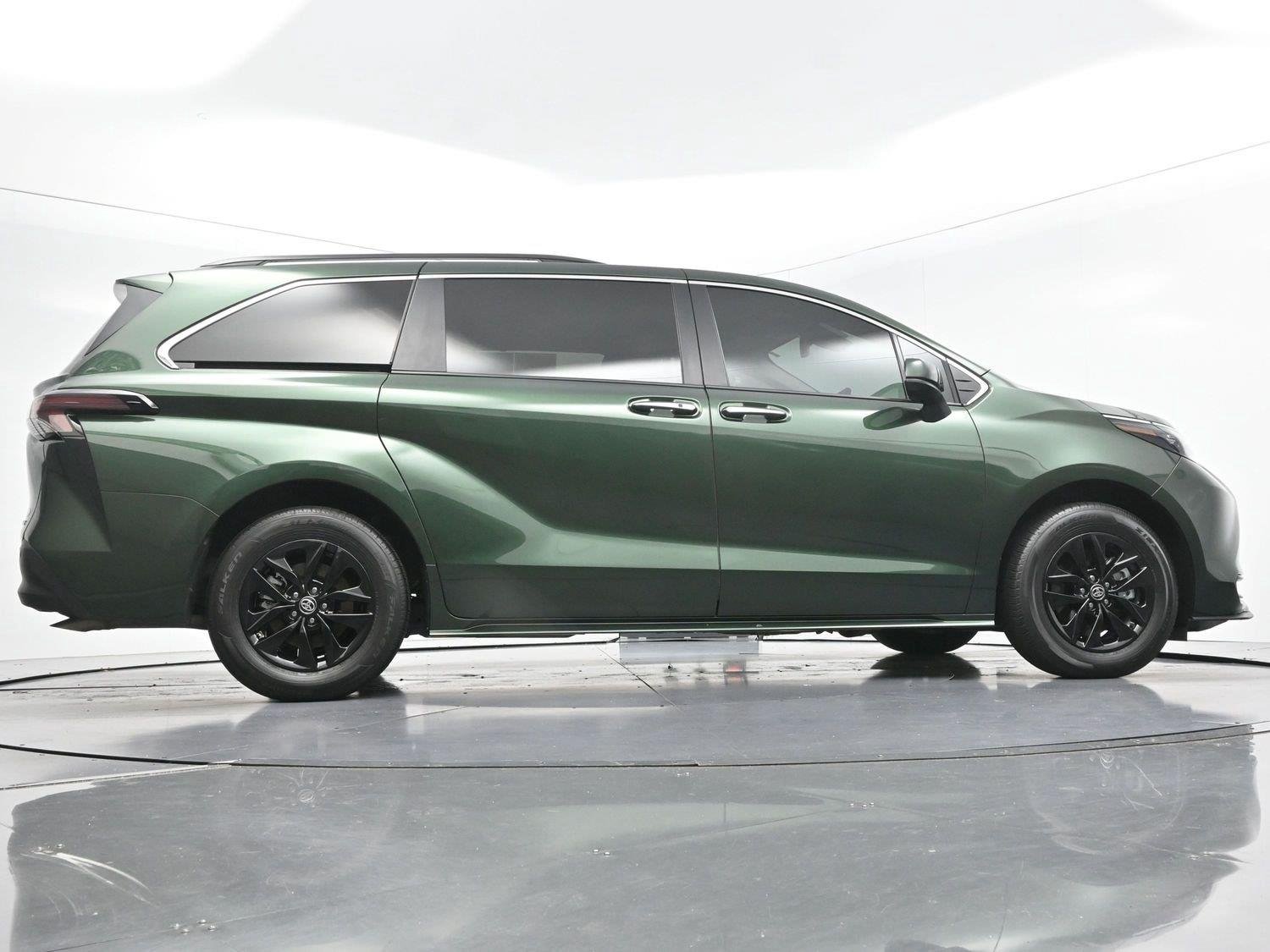Used 2025 Cypress Toyota XLE 8-Passenger image 55