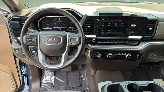 Used 2024 Downpour Metallic GMC SLT image 10