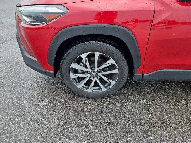 Used 2023 Red Toyota XLE image 27