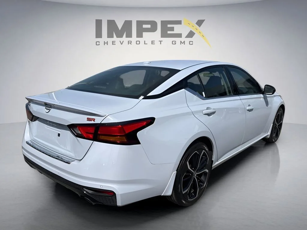 Used 2023 Gray Nissan 2.5 SR image 5