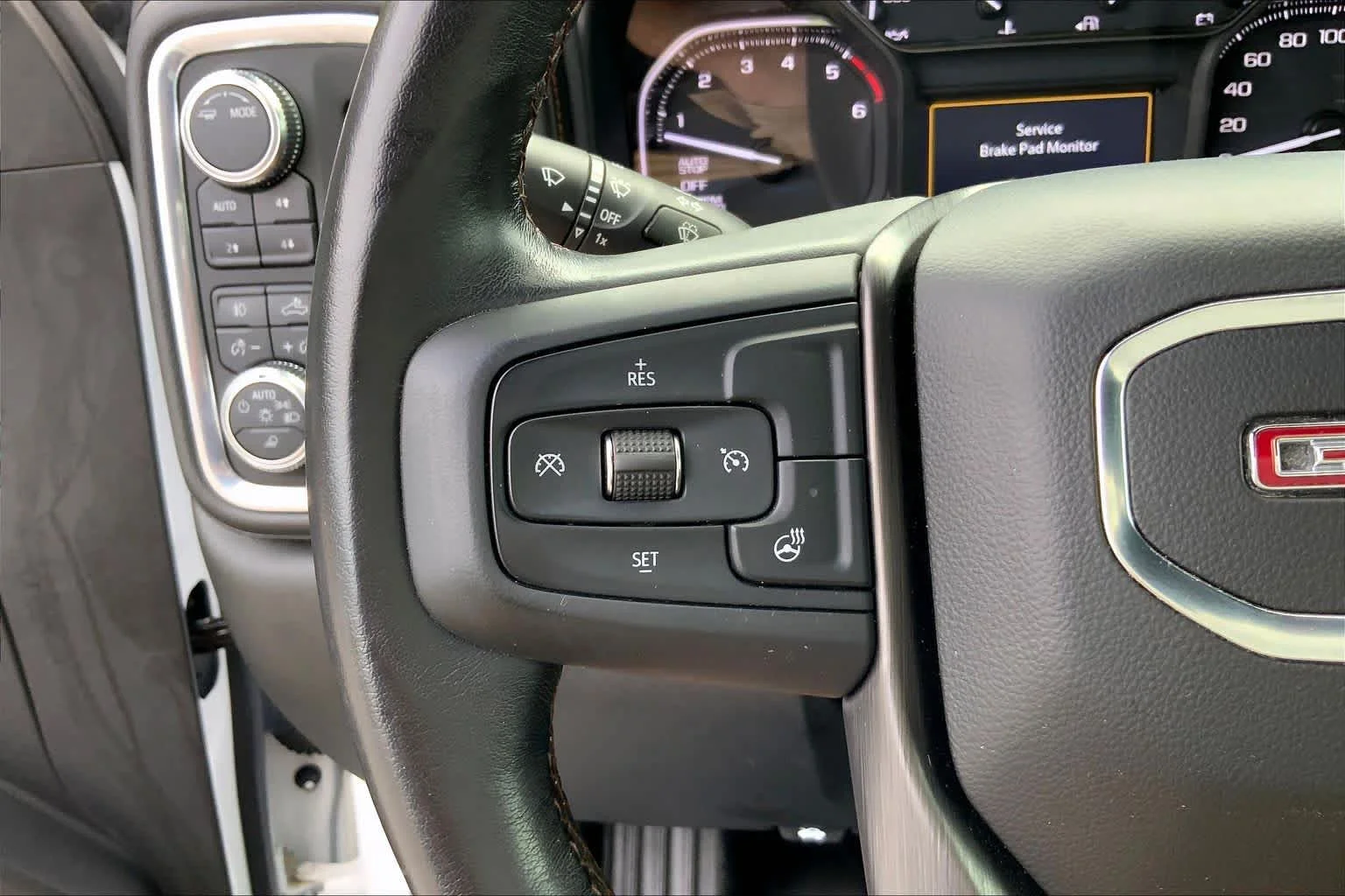 Used 2021 WHITE GMC AT4 image 21