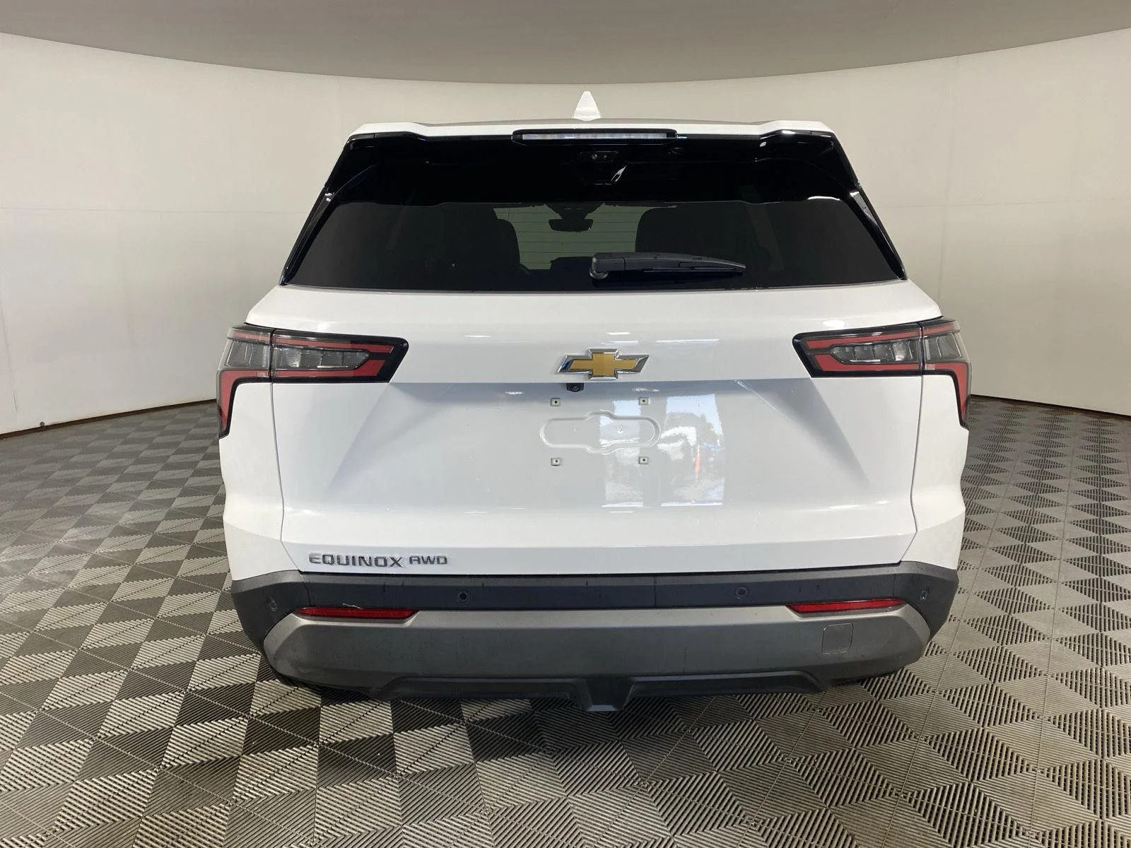 New 2026 Summit White Chevrolet LT image 6