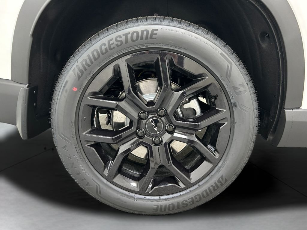 Certified Used 2025 Platinum White Pearl Honda AWD Touring w/HPD Wheels image 10