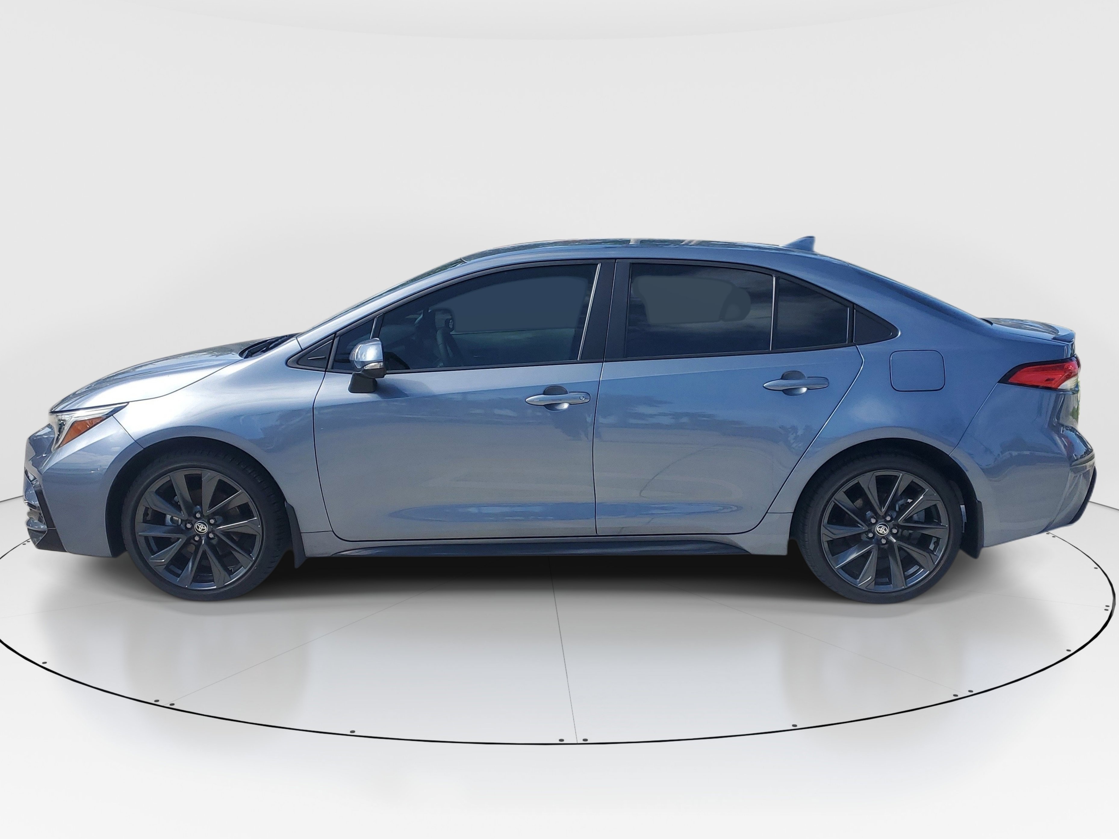 Used 2024 Celestite/Midnight Black Metallic Toyota SE image 6