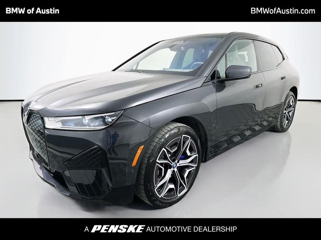 2024 BMW iX xDrive50's photo