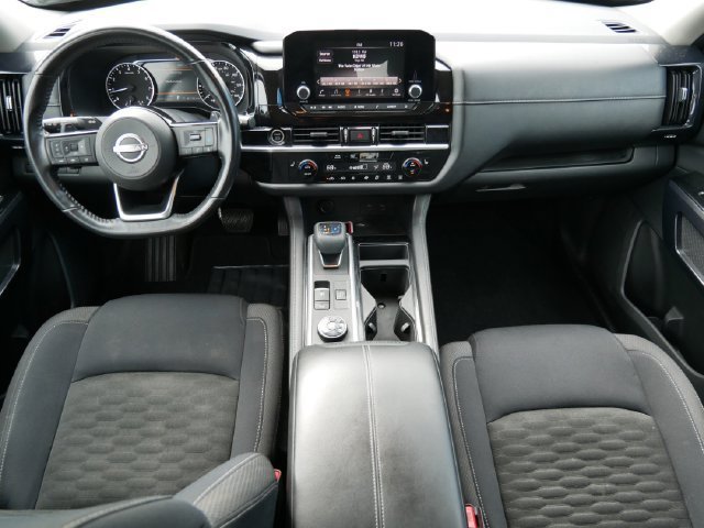 Used 2022 Black Nissan SV image 10