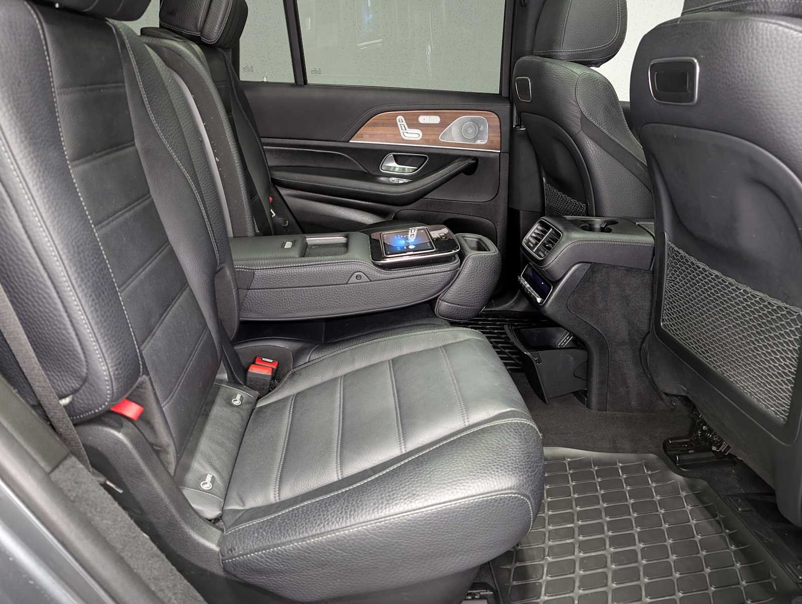 Used 2020 Selenite Grey Metallic Mercedes-Benz GLS 450 image 41