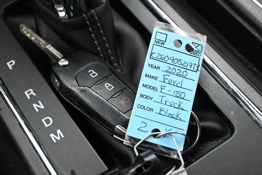 Used 2020 Black Ford XL image 27