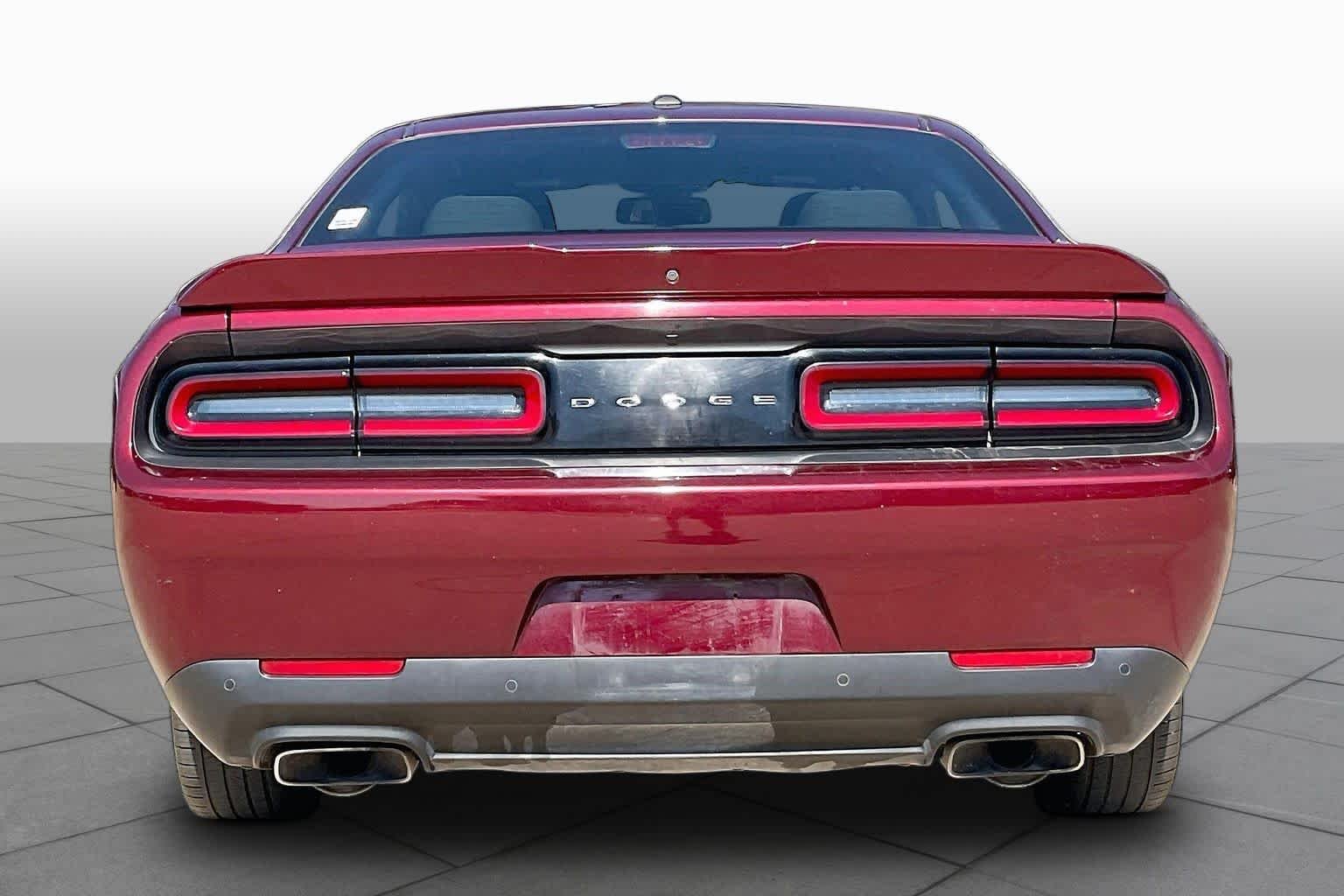 Pre-Owned 2022 Dodge Challenger R/T
