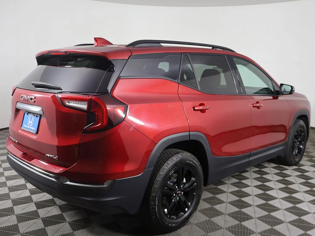 Used 2023 Volcanic Red GMC AT4 image 9