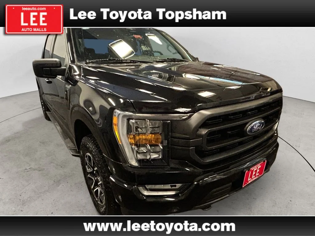 Used 2023 Black Metallic Ford XLT image 7