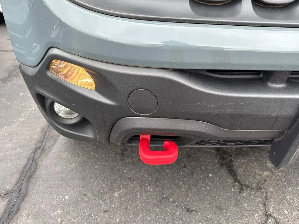 Used 2017 Gray Jeep Trailhawk image 11