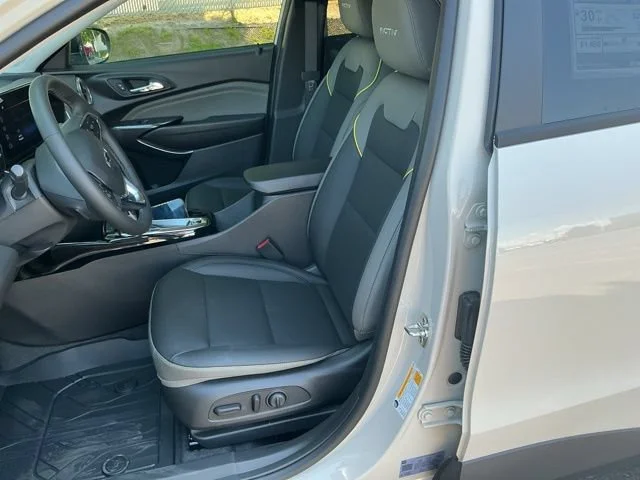 2026 Chevrolet Trax Activ - Photo 16