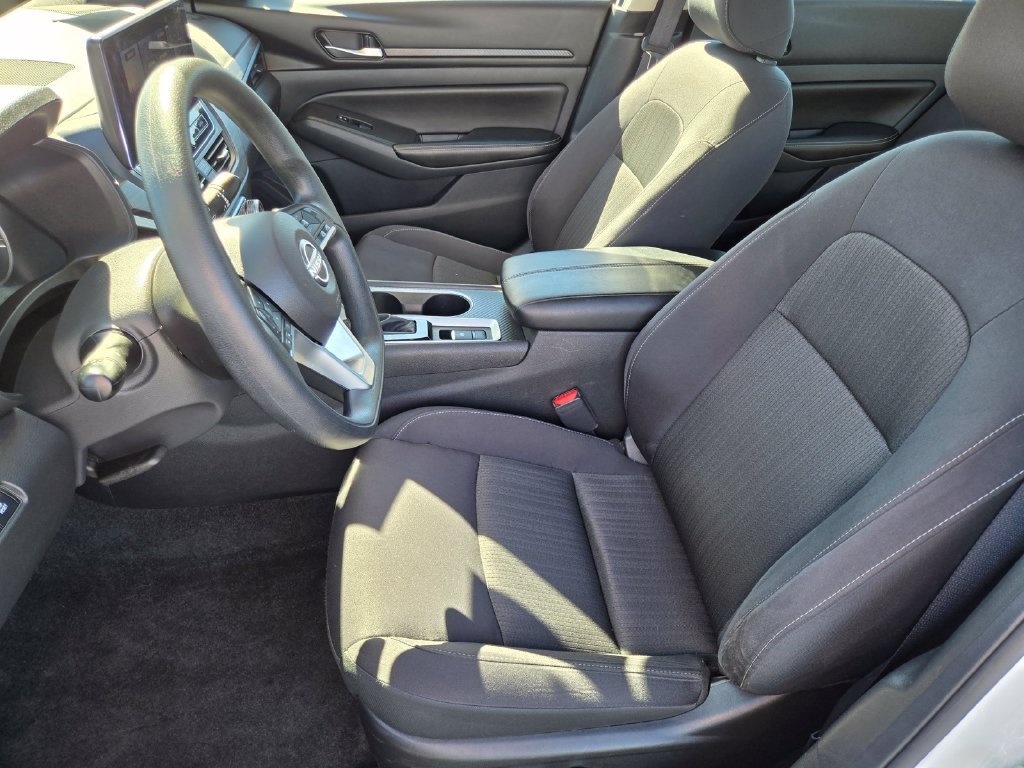 Certified Used 2025 White Nissan 2.5 SV image 16